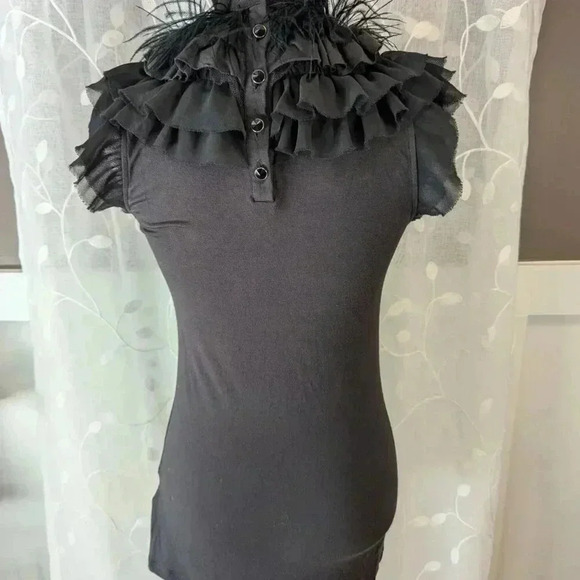 Twelve by Twelve Black Sleeveless Mock Turtle Neck with Ruffles and Feathers, S - Picture 4 of 8